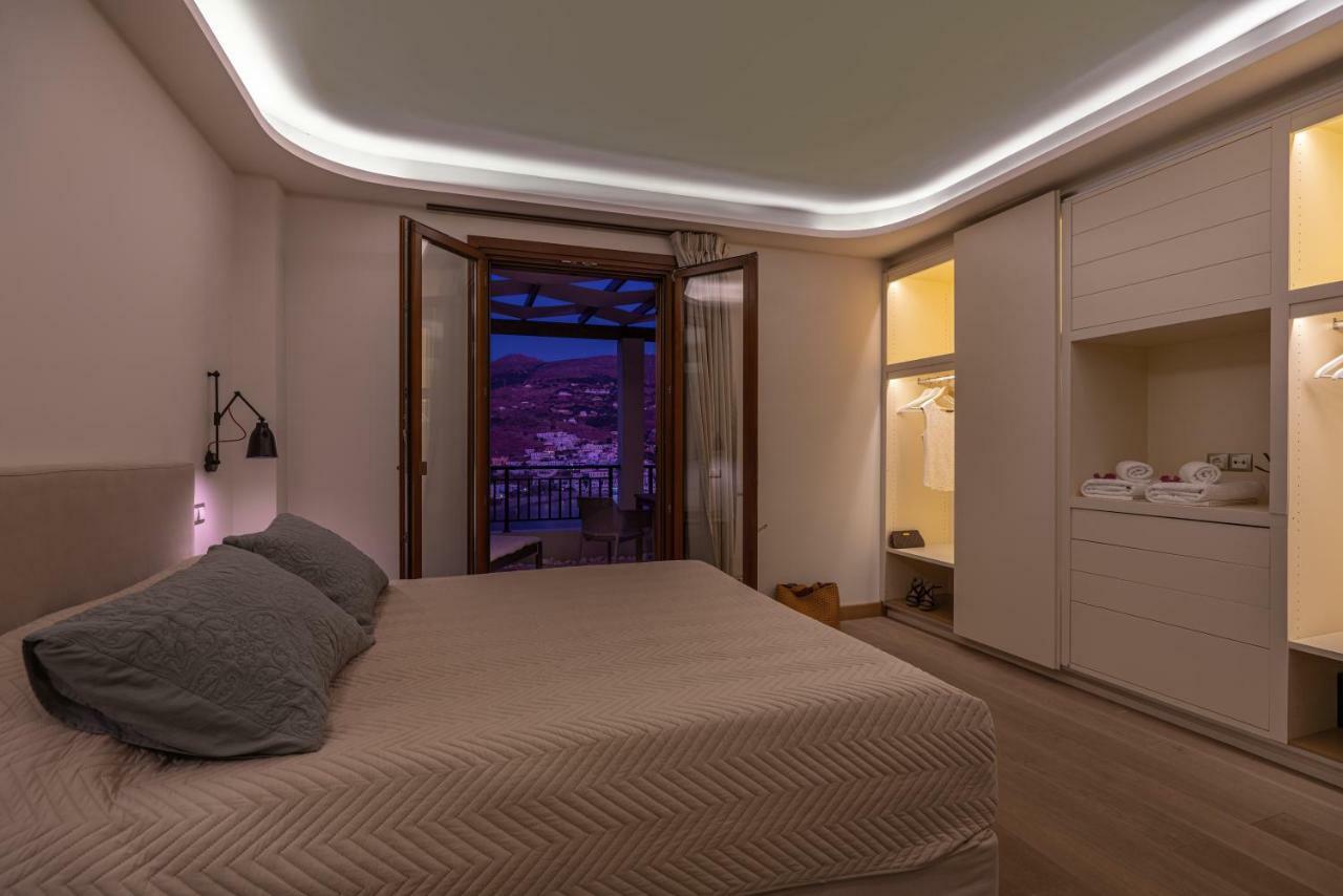 Belvedere Andros Batsi  Ngoại thất bức ảnh