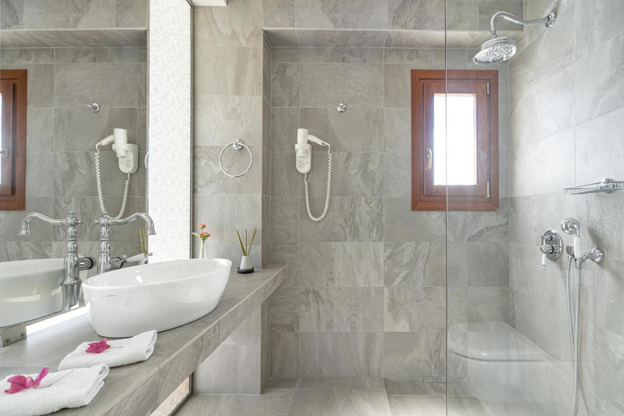 Belvedere Andros Batsi  Ngoại thất bức ảnh